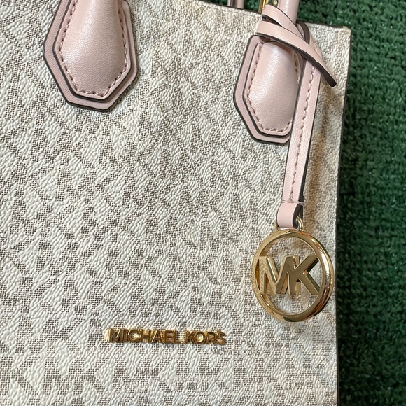 Michael kors Pink Small Crossbody Bag - Picture 9 of 10